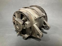 (LOT) ALTERNATOR & REGULATOR CORES