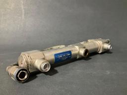 LEARJET MLG DOOR ACTUATOR 6632303003-001 & NLG ACTUATOR 2317100-5 (BOTH NEED REPAIR)