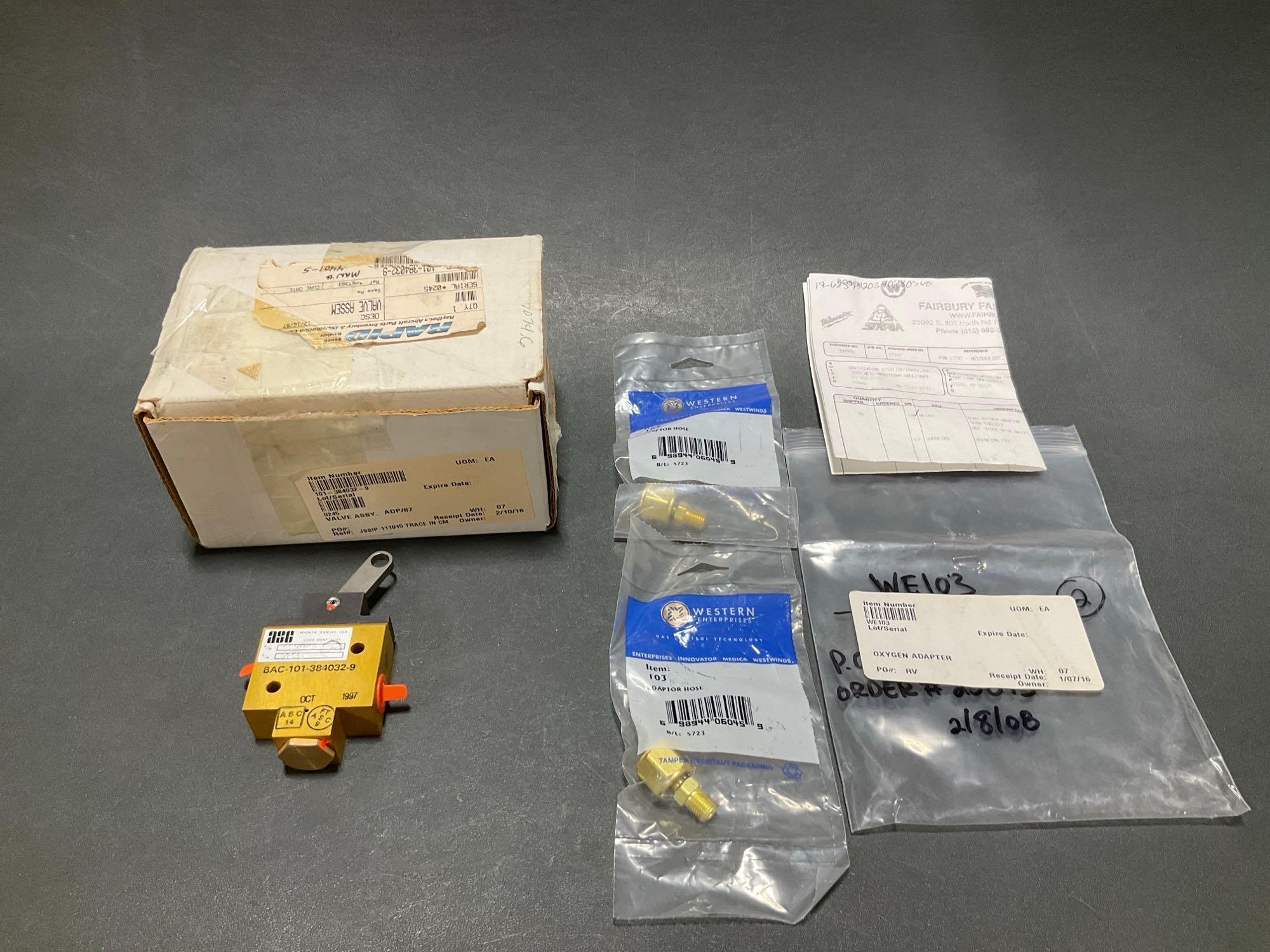 (LOT) KING AIR VALVE 101-384032-9 & OXYGEN ADAPTER WE103
