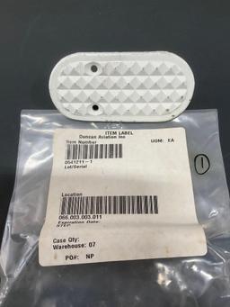 (LOT) CESSNA SK210-154-3 KITS, 172 STEPS 0541211-1, OVERVOLTAGE SENSOR 0S60, THERMOCOUPLES 756-307 &