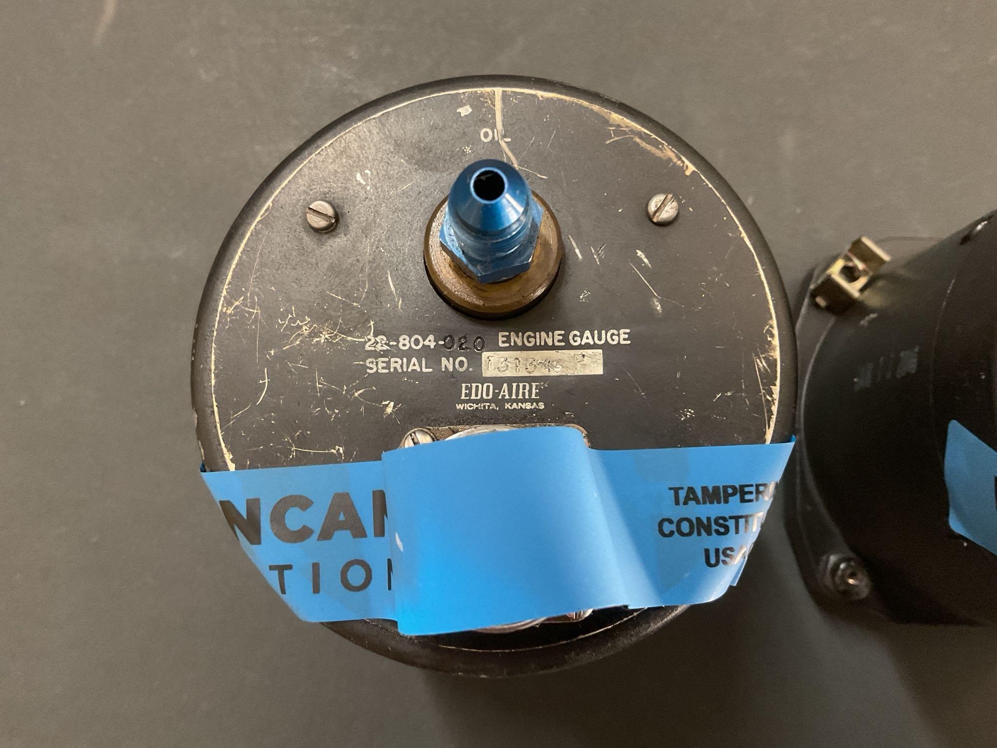 3 N 1 INDICATORS 22-804-020 (BOTH AS REMOVED/SERVICEABLE)