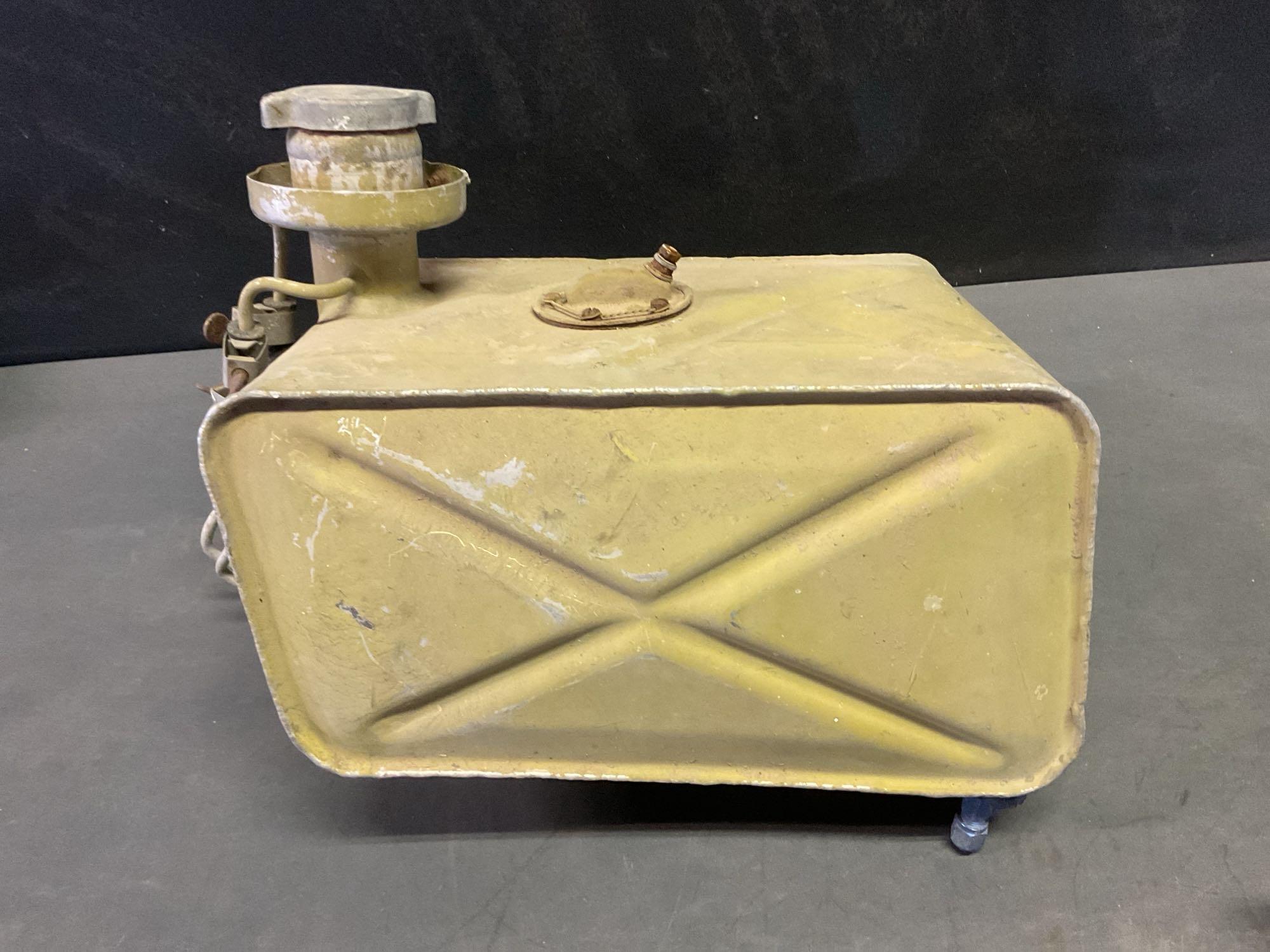 (LOT) HEADER TANKS, AIRBOXES & VAC RELIEF VALVES