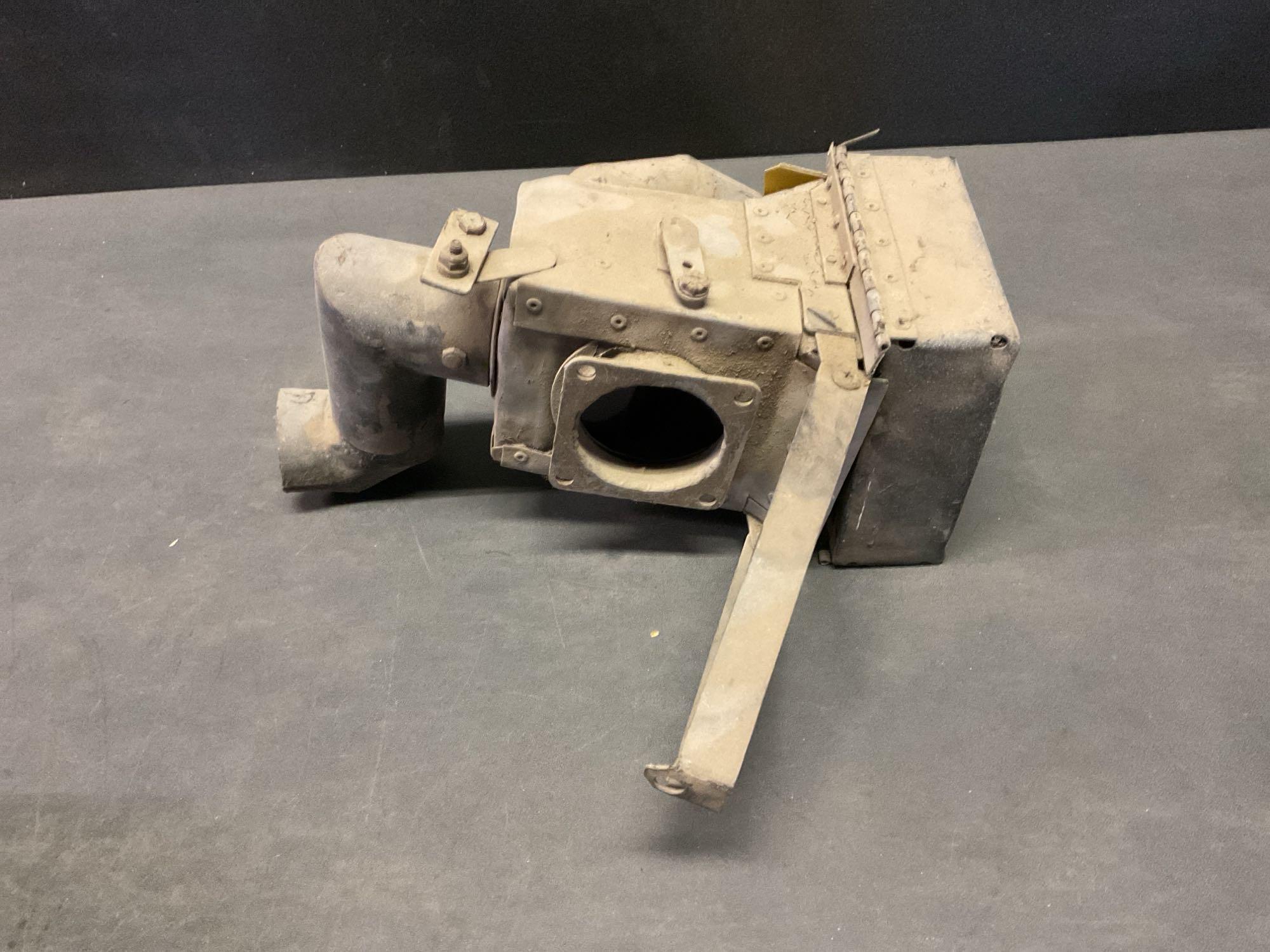 (LOT) HEADER TANKS, AIRBOXES & VAC RELIEF VALVES
