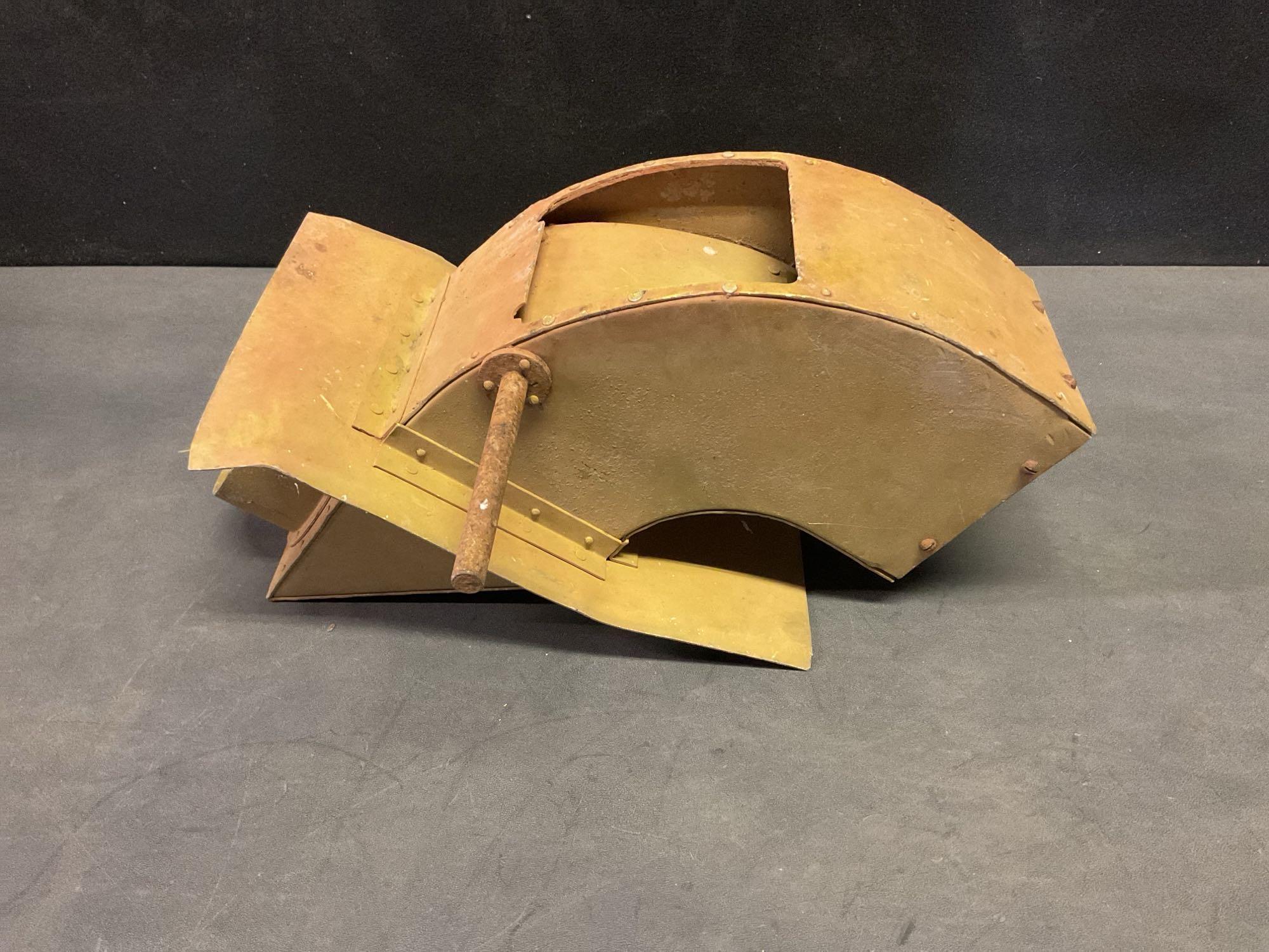 (LOT) HEADER TANKS, AIRBOXES & VAC RELIEF VALVES