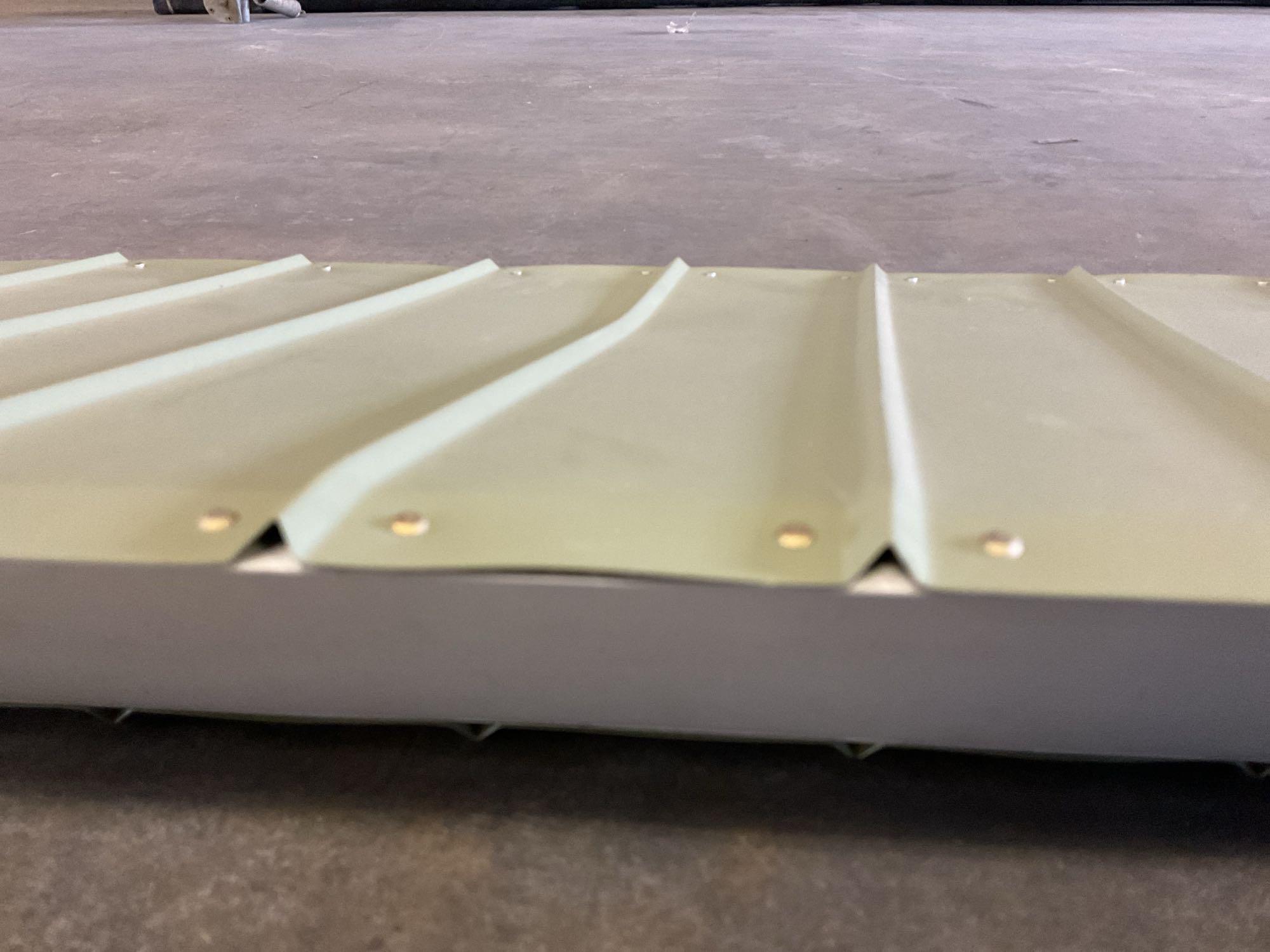 CESSNA 182S AILERON 0523800-25 (REPAIRED)
