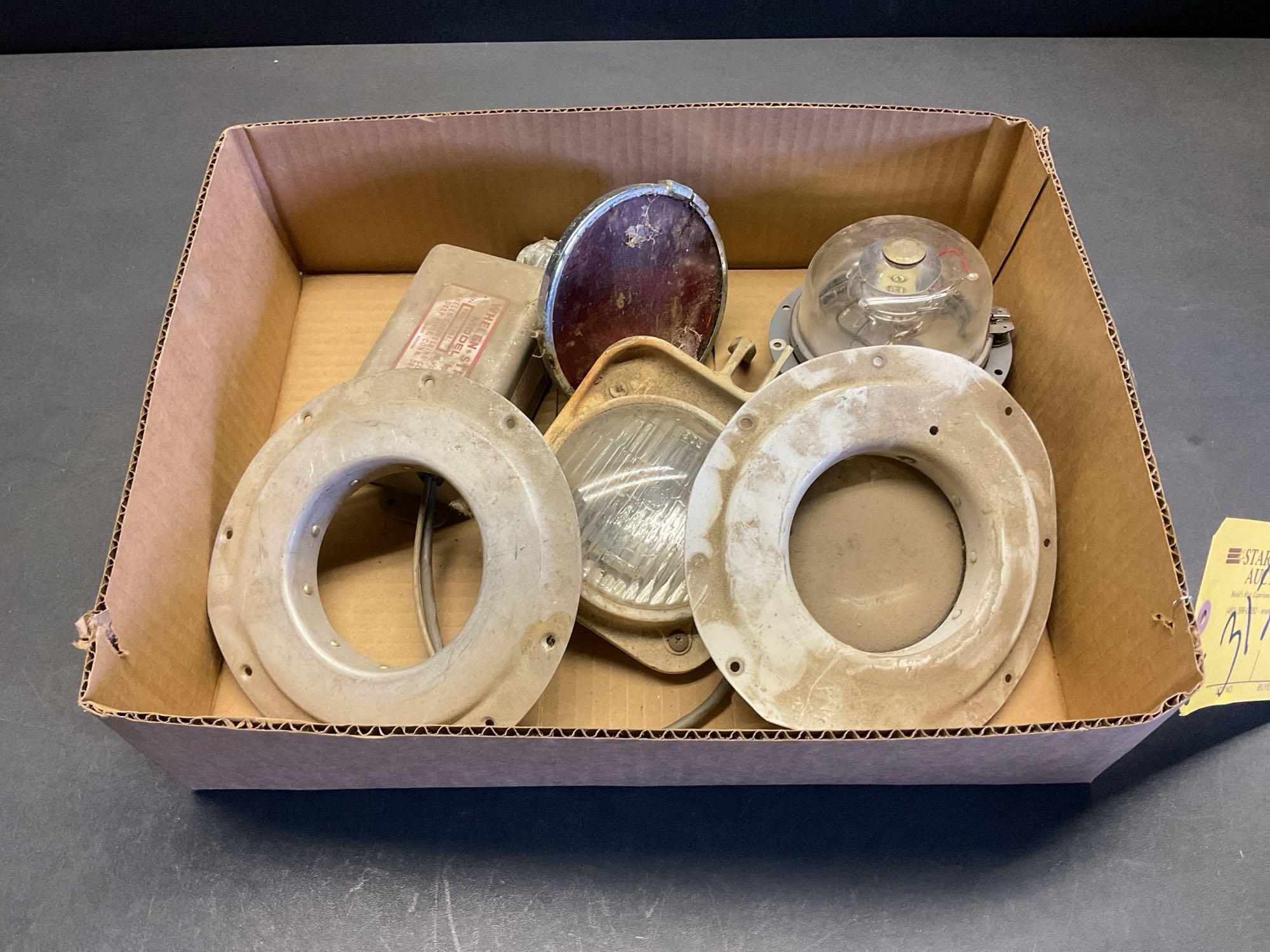 (LOT) LIGHTS