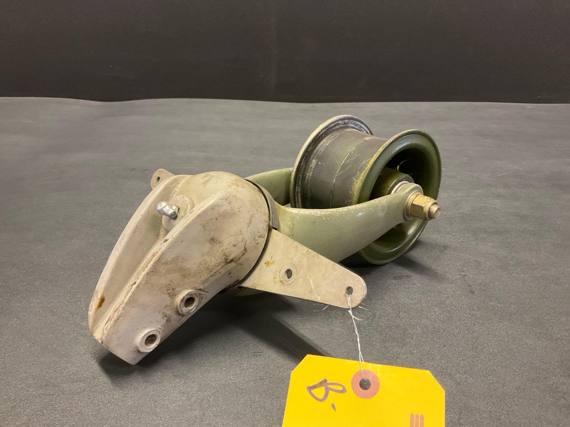 SCOTT/CESSNA TAIL WHEEL ASSY 3425-17, S/N 3304