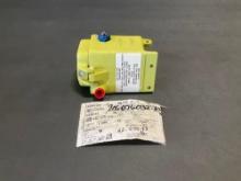 NEW HYDRAULIC RESERVOIR 206-076-032-105
