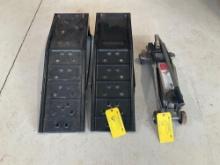 (LOT) CAR RAMPS & JACK
