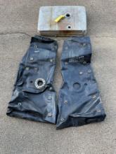 (LOT) C-150 FUEL TANK AND BEECHCRAFT FUEL BLADDERS