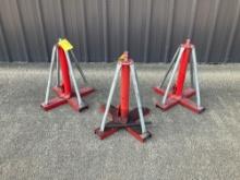 24" JACKHOUSE AIRCRAFT JACKS ( 1 WORKS/ 2 MAY NEED FLUID)