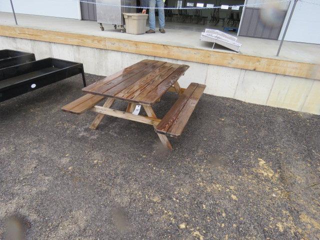 #187 Picnic Table