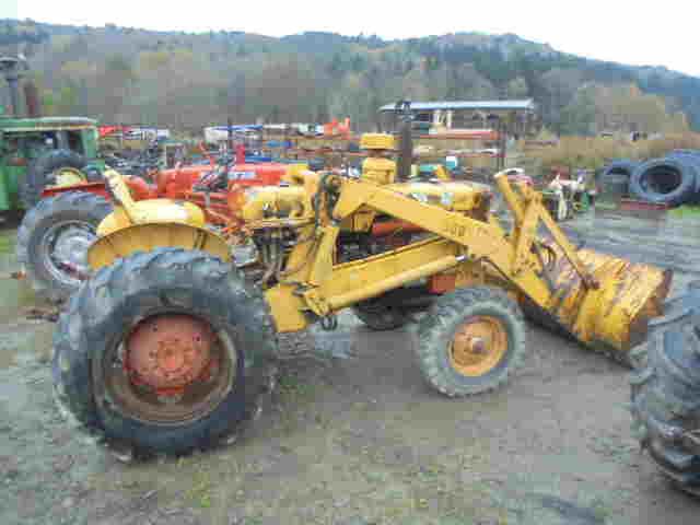 Case 580 Diesel Loader Tractor, Shuttle, Good 14.9-24 Tires, 1450 Hours, Sh