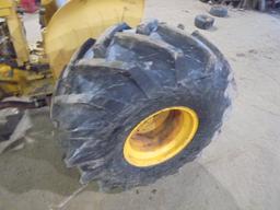 John Deere 1010 Utility w/ Triumph Hydraulic Sicklebar Mower