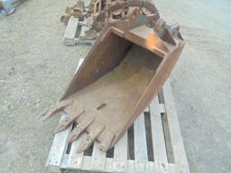 New Holland 21" Bucket