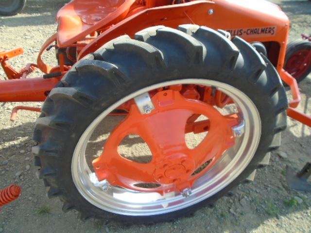 Allis Chalmers G Antique Tractor, Full Set Of Cultivators Front & Back, Har