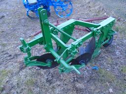 John Deere 3pt  2x Plow w/ Coulters