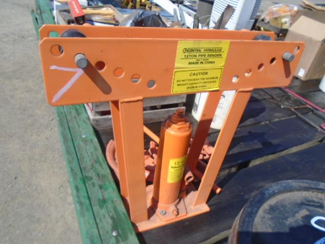 Central Hydraulics 12 Ton Pipe Bender