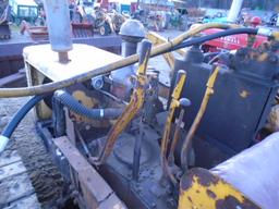 International T9 Dozer, Gas Powered, Will Run But Has A Few Gas Leaks That