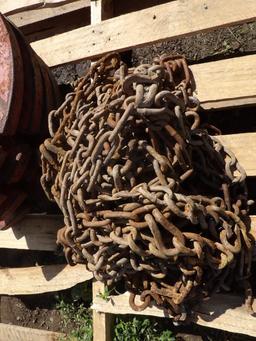 Pair Of Tire Chains, Off 13.6-38 Tires