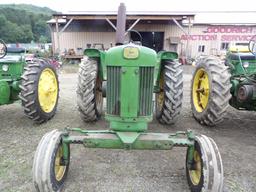 John Deere 630 Antique Tractor, Adjustable Wide Front, 3pt, Factory Toplink
