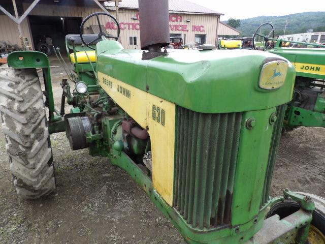John Deere 630 Antique Tractor, Adjustable Wide Front, 3pt, Factory Toplink