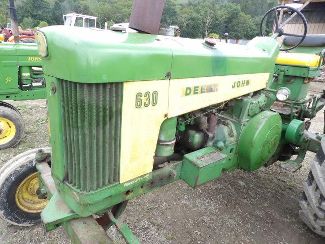 John Deere 630 Antique Tractor, Adjustable Wide Front, 3pt, Factory Toplink
