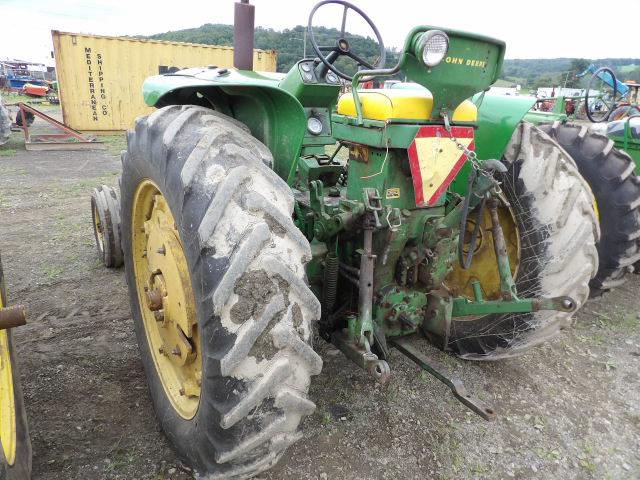 John Deere 630 Antique Tractor, Adjustable Wide Front, 3pt, Factory Toplink