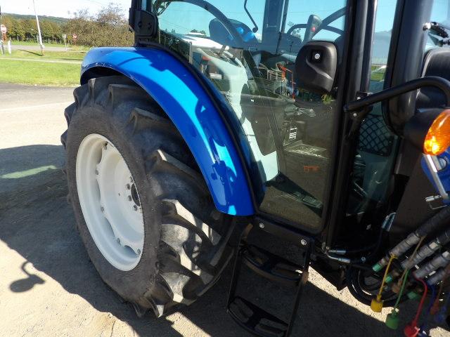 2022 New Holland Workmaster 75 Tractor w/ 5 Hours! Cab w/ Heat Air & Buddy