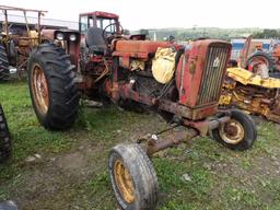 International 656 Diesel Tractor For Parts Of Repair, Wide Front, Fast Hitc