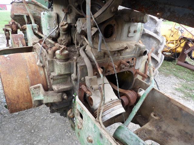 John Deere 70 Diesel Parts Tractor, Rollamatic, 3pt Hitch, Decent BFG 14.9-