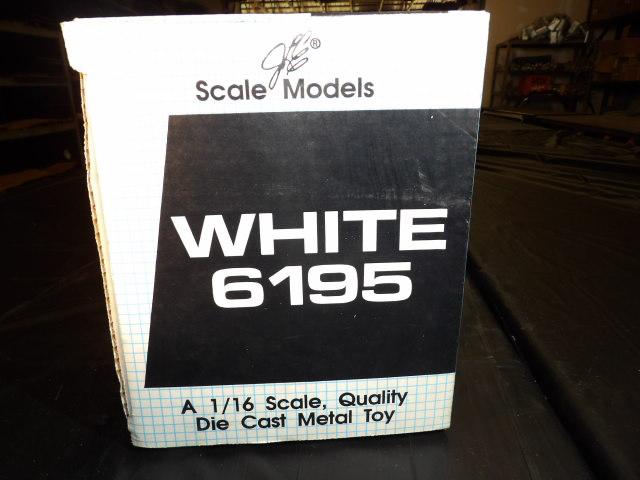 1/16 Scale Models White 6195 MFWD, FU-0570