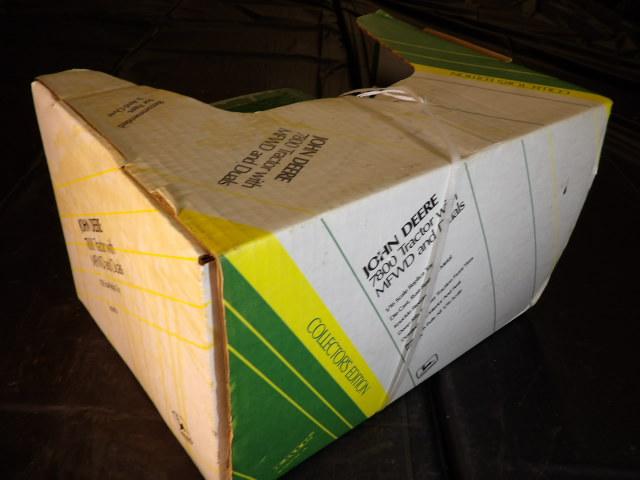 John Deere 7800 MFWD w/ Duals, Some Corrosion