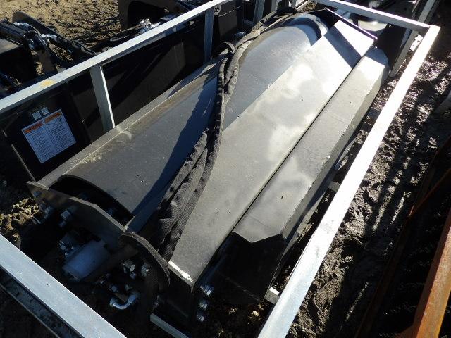 Wolverine VR1166W 5' SSL Vibratory Roller