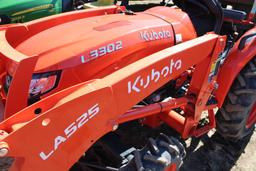 Kubota L3302 4wd Compact Tractor w/ LA525 Loader, ONLY 107 HOURS & REMAININ