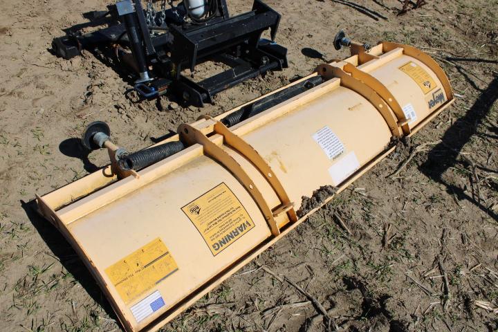 Unused Meyer 7.5' Truck Snow Plow, Only Comes With What Is Pictured