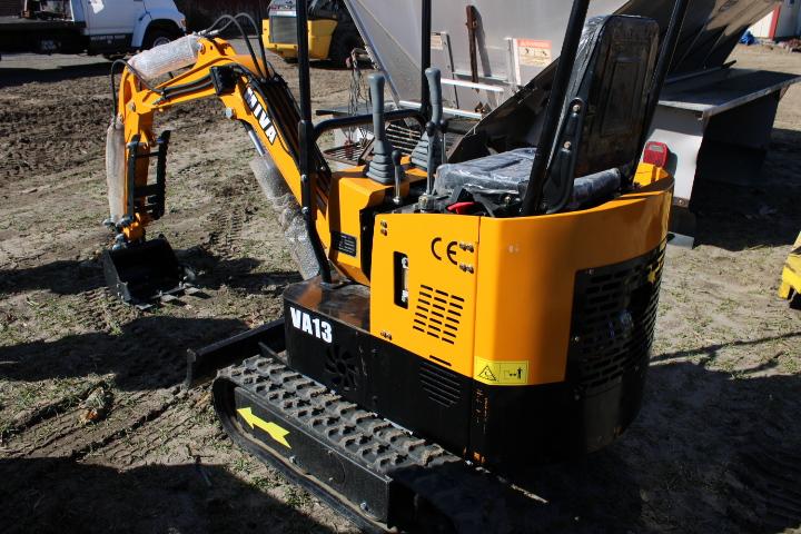 New Miva VA13 Mini Excavator, Mechanical Thumb, Rubber Tracks, Gas Engine