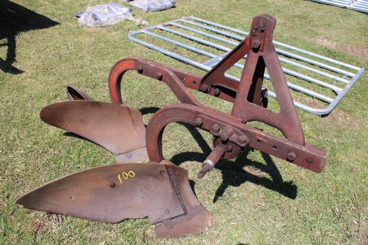 Dearborn 3pt 2x Plow