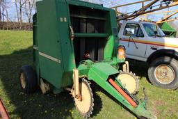 John Deere 330 Round Baler w/ Gathering Wheels