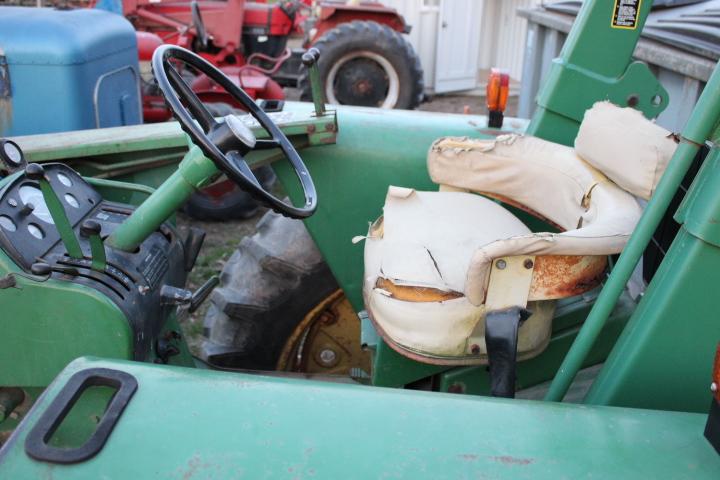 John Deere 2510 Diesel POWERSHIFT Tractor w/ Loader, Rare Tractor 1 Of Only
