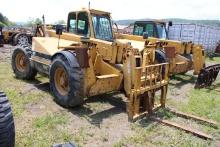 Cat TH83 Telehandler w/ Outriggers, EROPS, Aux Hydraulics, 14897 Hours, Run