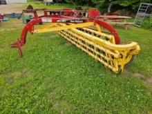 New Holland 258 Rake, Late Model, Very Nice Original Condition