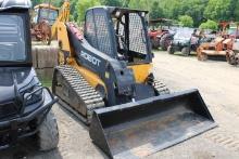 JCB 190T CTL Track Skid Steer, ROPS w/ Side Entry Cab, Good Tracks, New 84"