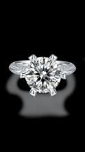 Sparkling 5 Ct VVS1 White F-G Fire Moissanite Ring