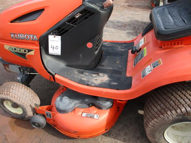 2012 KUBOTA T2080 LAWN TRACTOR,