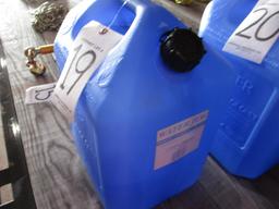 6 GALLON PLASTIC WATER CONTAINER