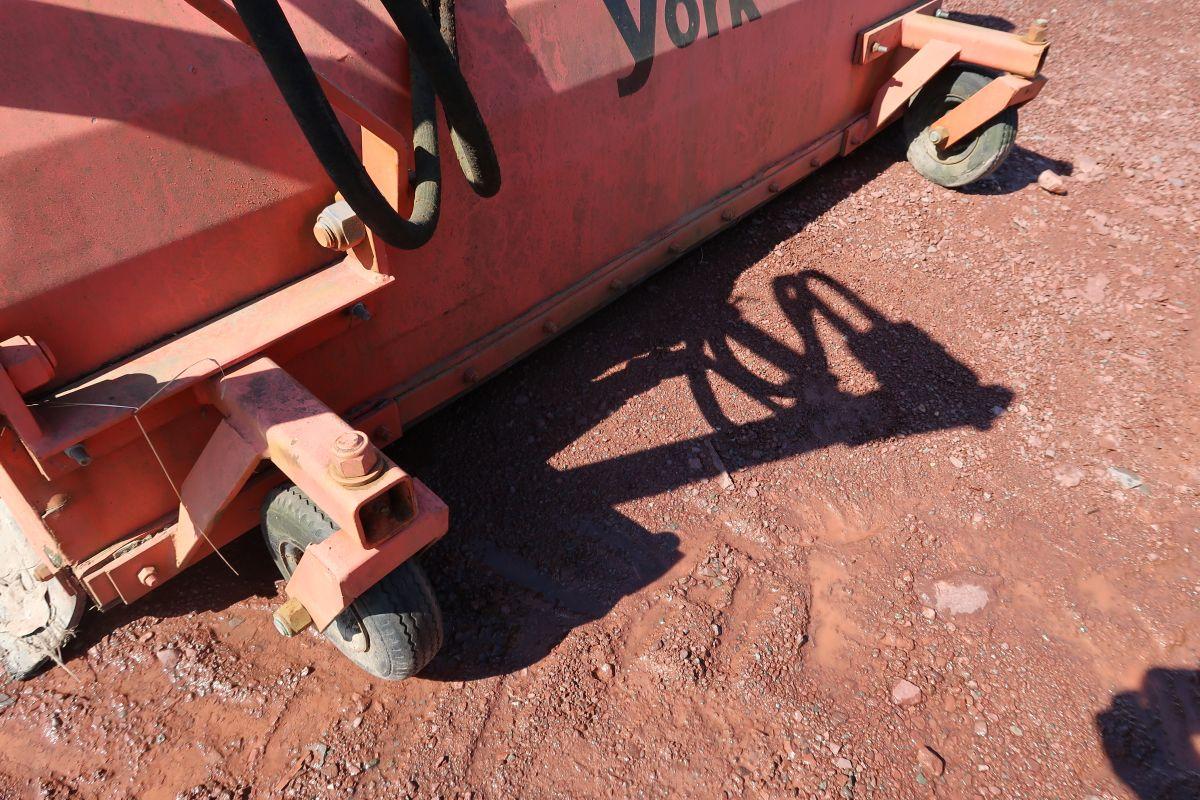 York SSPV Container Sweeper