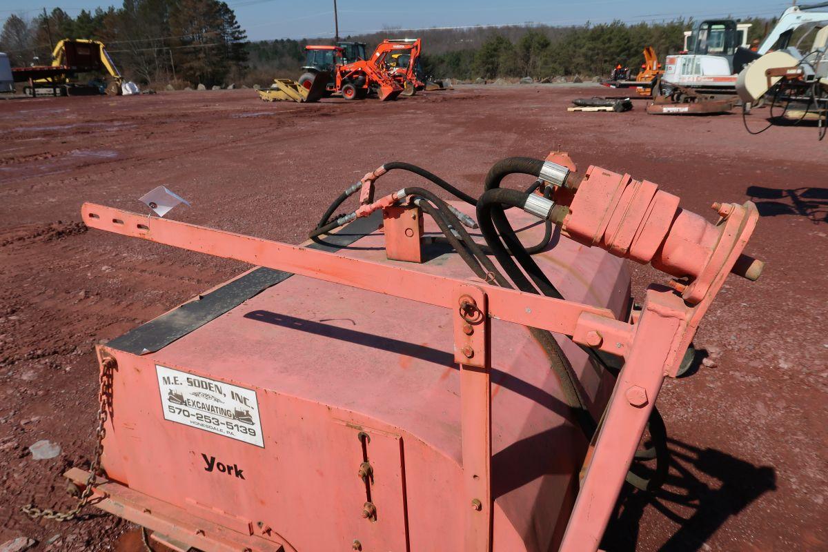 York SSPV Container Sweeper