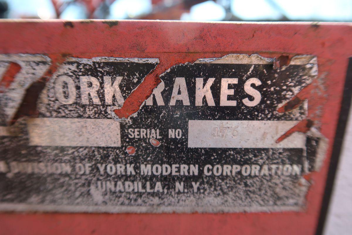 York SSPV Container Sweeper