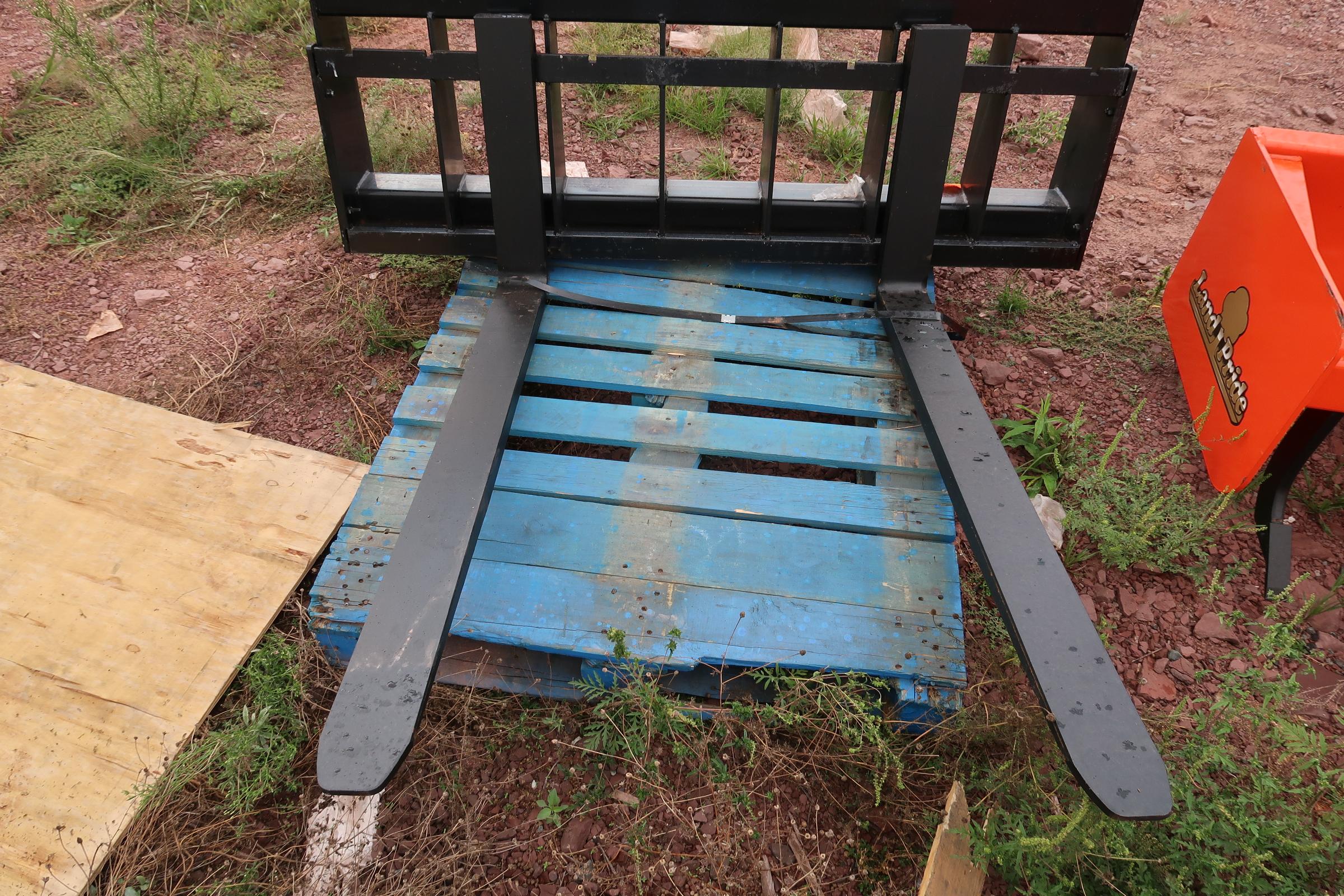 2022 BRAND NEW BLUE DIAMOND 314123 PALLET FORKS